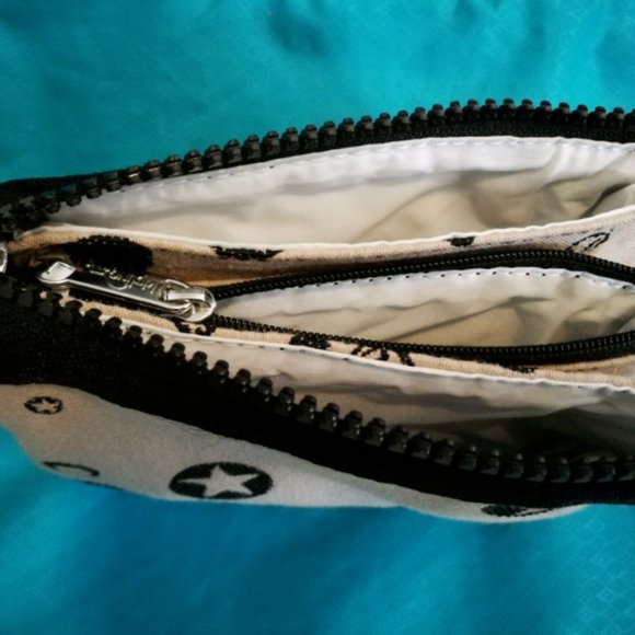 Kipling Creativity Pouch - Picture 2 of 3